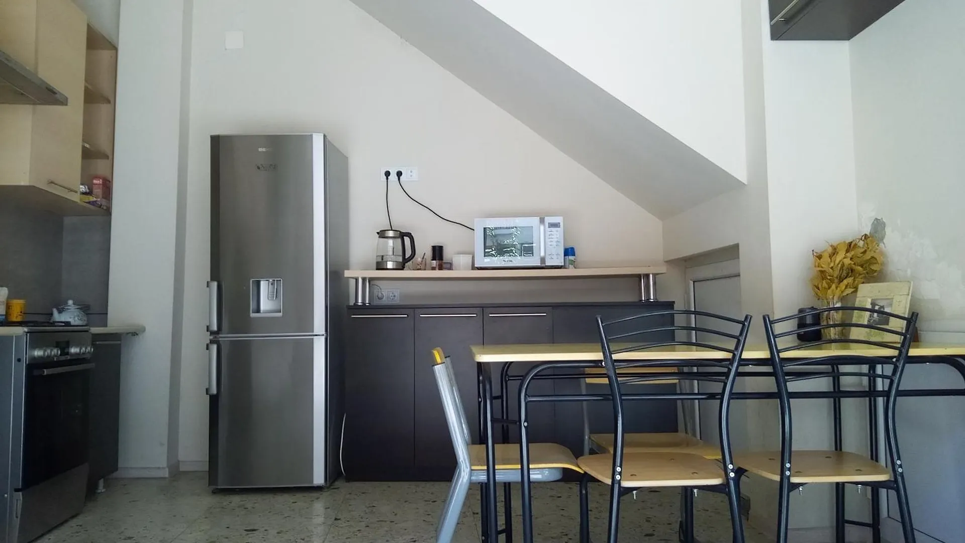 Budget Private Bedroom With Bathroom Near Rike Park 第比利斯 格鲁吉亚