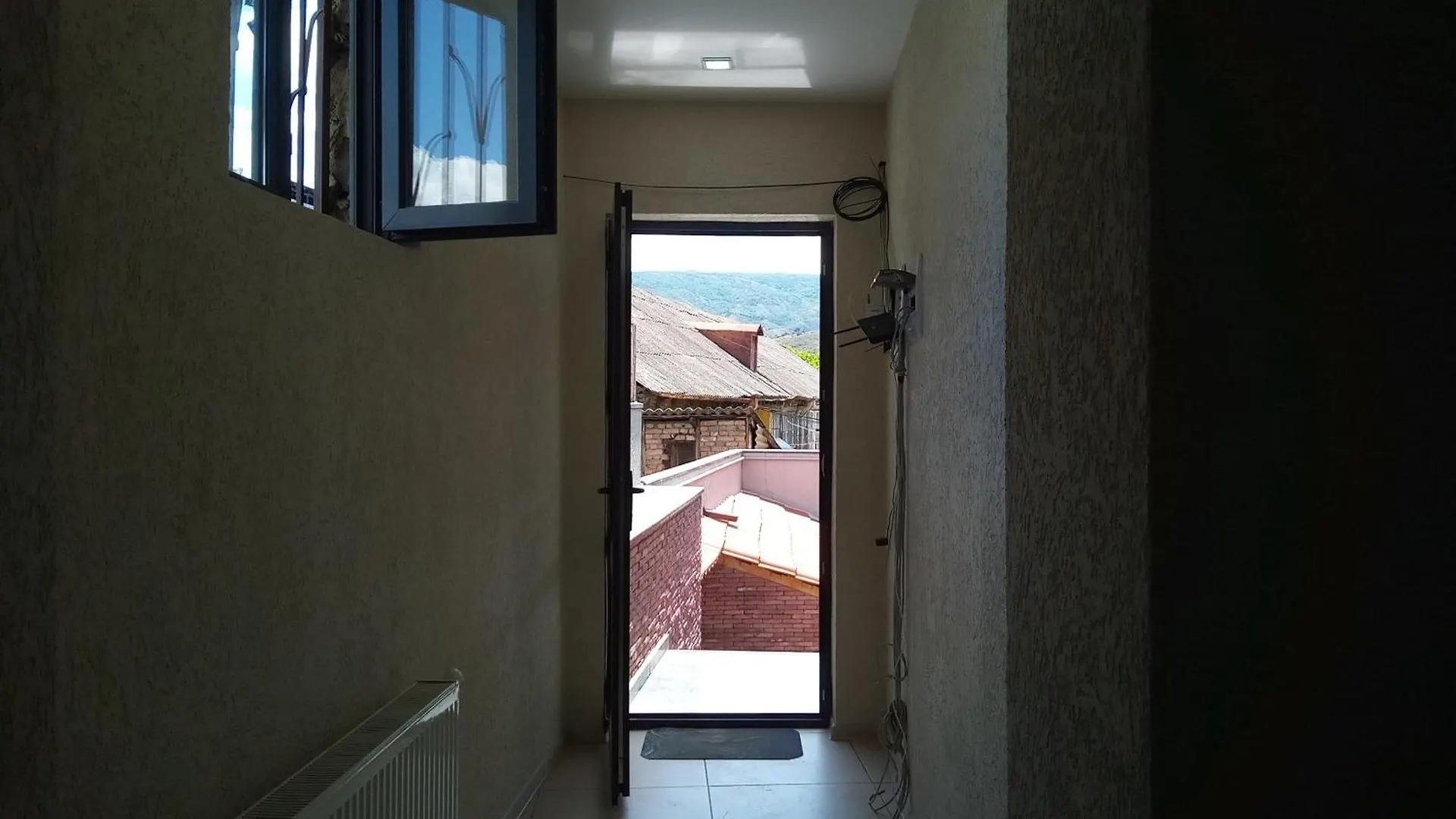 Budget Private Bedroom With Bathroom Near Rike Park 第比利斯